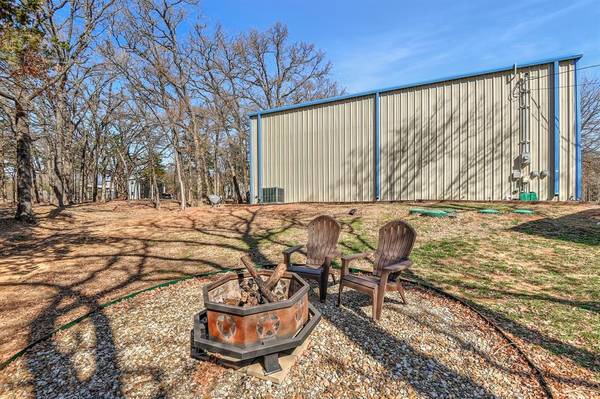 7 Holland Street, Pottsboro, TX 75076