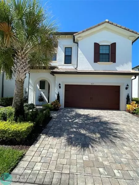 4625 Pinehurst Trl, Oakland Park, FL 33309