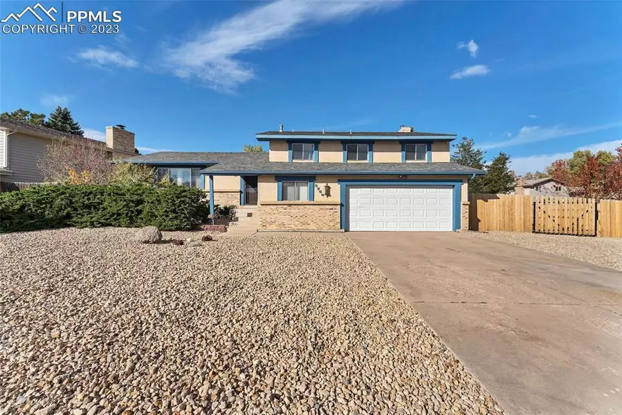 5335 Whimsical DR, Colorado Springs, CO 80917