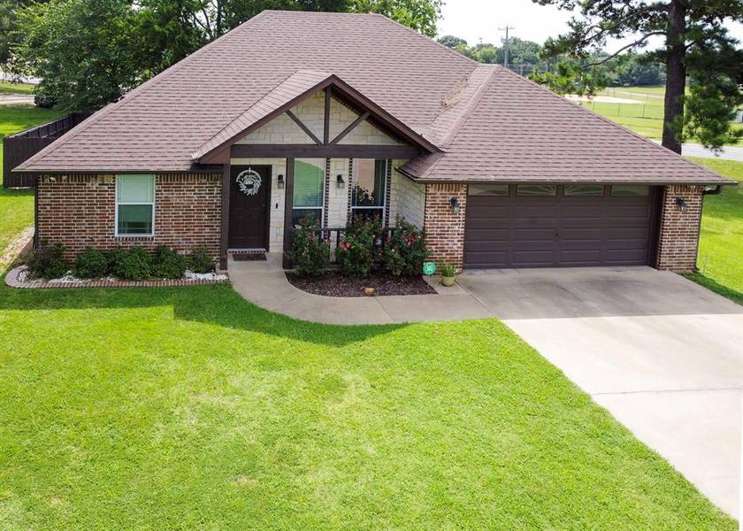 605 Penny Lane, Lindale, TX 75771