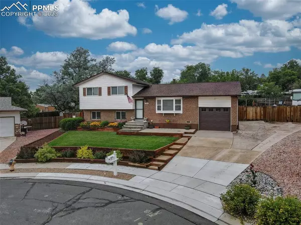 Colorado Springs, CO 80915,1006 Gilfin CIR