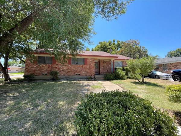 1302 Mayfield Avenue, Garland, TX 75041