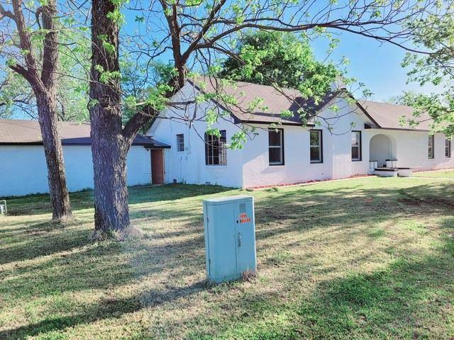 1050 W Dallas Avenue, Cooper, TX 75432