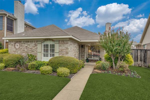 558 Raintree Circle, Coppell, TX 75019