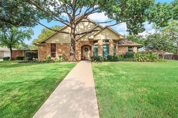 532 Doubletree Drive, Highland Village, TX 75077