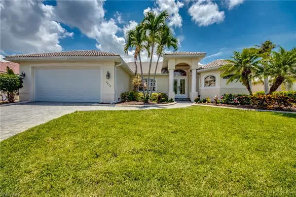 8428 Southwind Bay CIR, Fort Myers, FL 33908