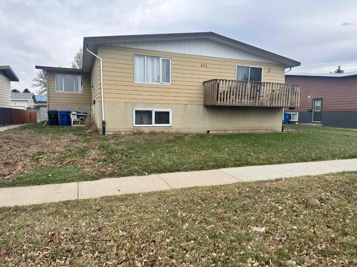 Lethbridge, AB T1H 4R8,2313 23 ST N