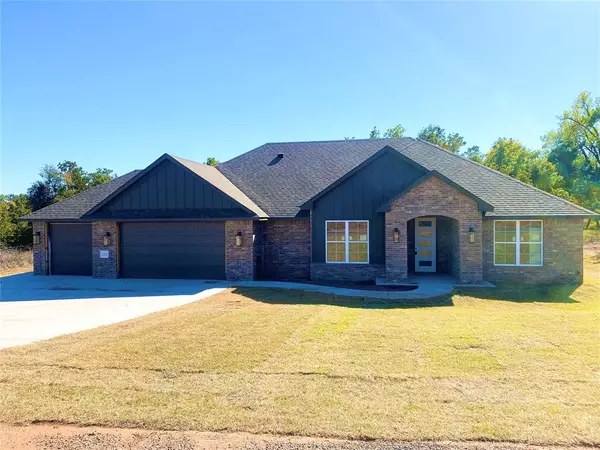 2321 Lions Pride Way, Blanchard, OK 73010