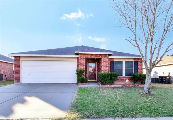 11904 Balliol Lane, Fort Worth, TX 76036