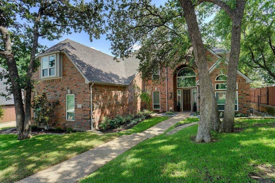 3553 Boxwood Drive, Grapevine, TX 76051