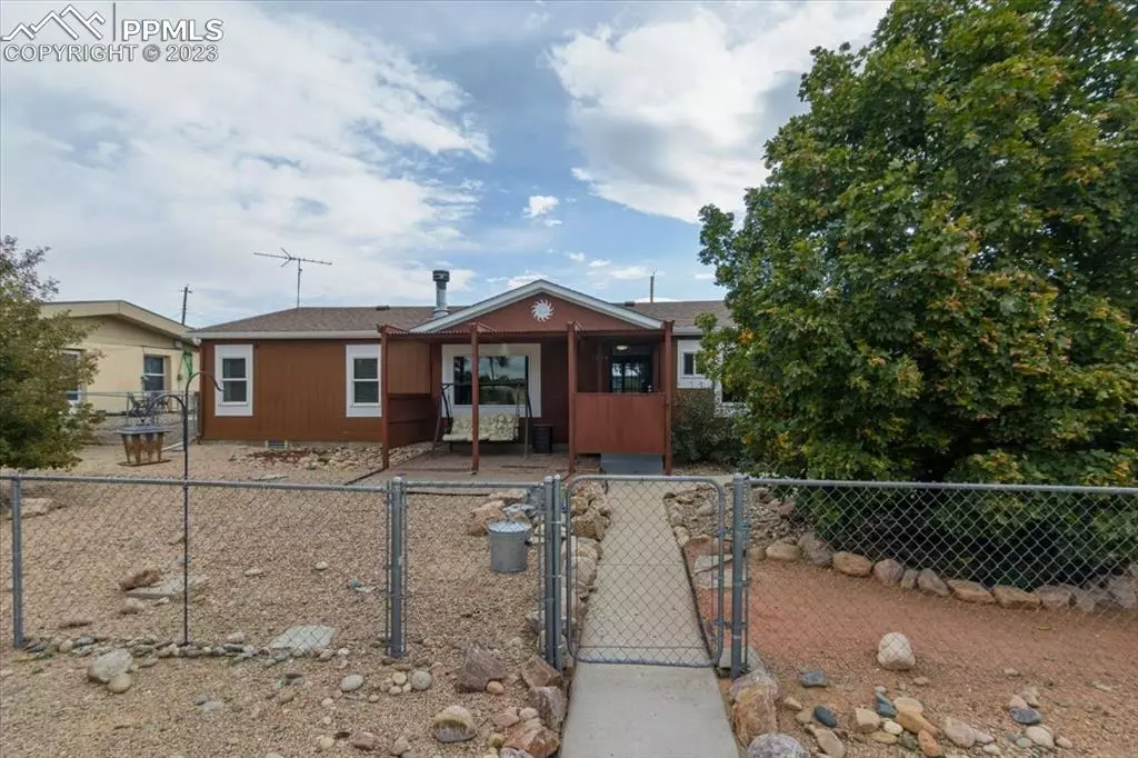 Pueblo, CO 81001,1228 Fearnow AVE