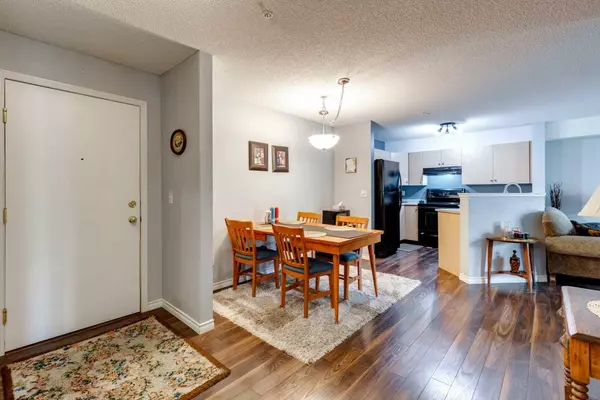 Calgary, AB T3G 5N5,4000 Citadel Meadow PT NW #109