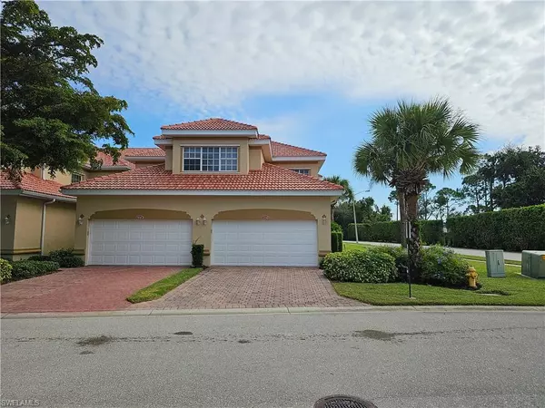 13860 AVON PARK CIR. CIR W #204, Fort Myers, FL 33912