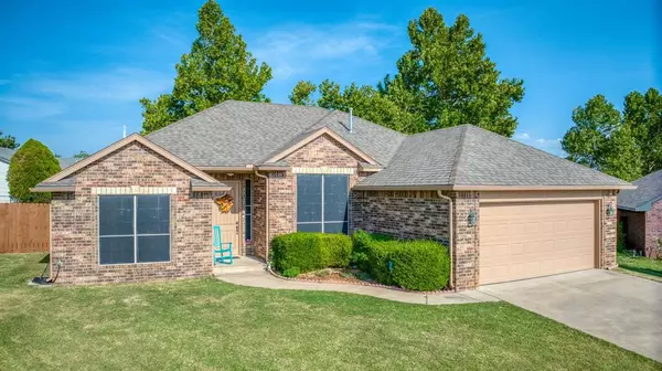 2200 Headwind Drive, Purcell, OK 73080