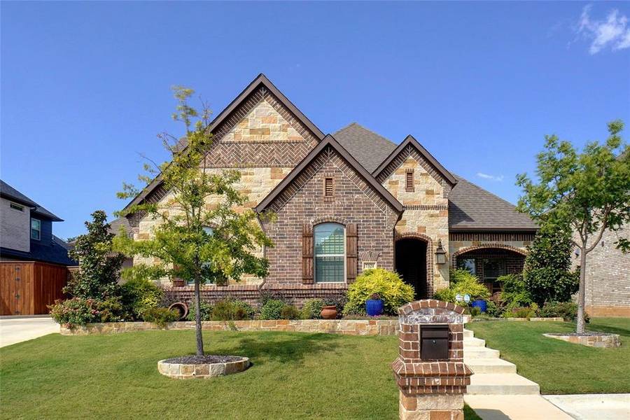 7321 Smithfield Road, North Richland Hills, TX 76182