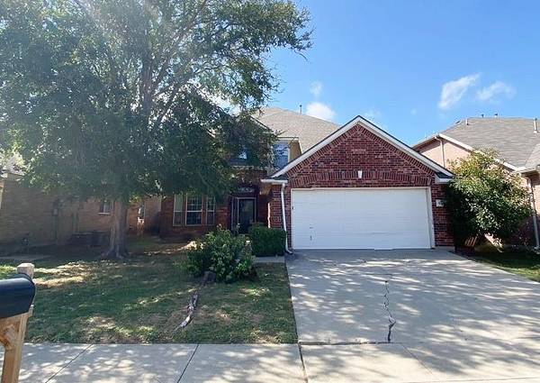 605 Babbling Brook Drive, Saginaw, TX 76179