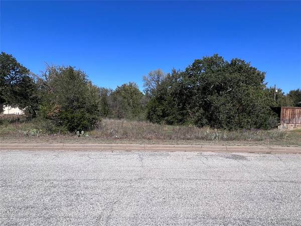 1013 Westwood Drive, Graham, TX 76450