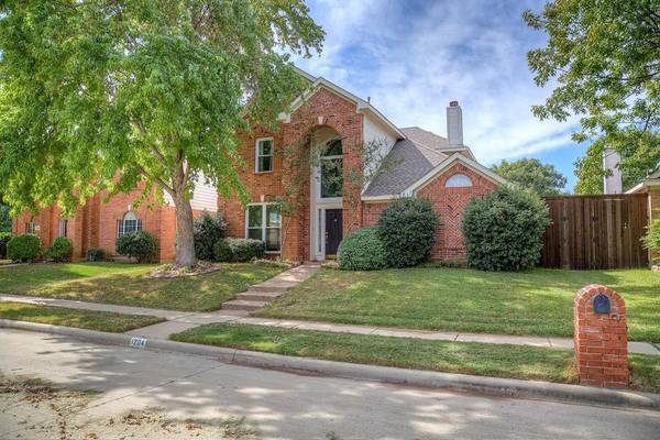 1204 Taylor Lane, Lewisville, TX 75077