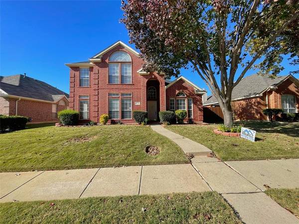 1112 Taylor Lane, Lewisville, TX 75077