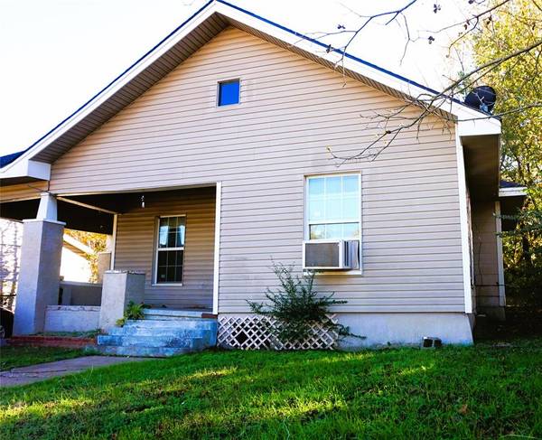 1008 W Morgan Street, Denison, TX 75020