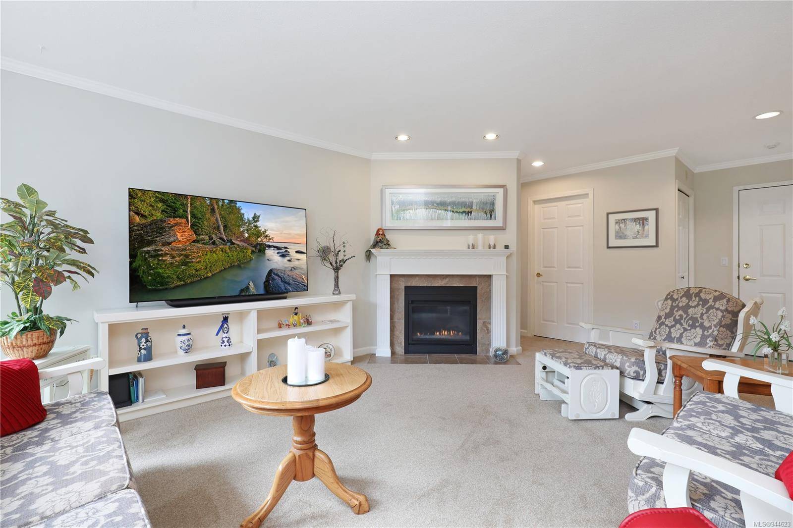Qualicum Beach, BC V9K 1Y7,134 Fifth Ave E #103