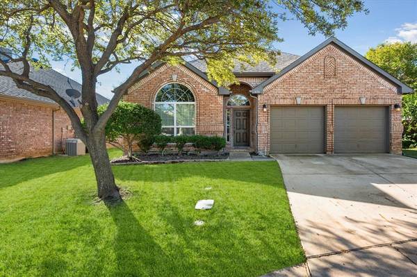 4704 Grainger Trail, Fort Worth, TX 76137