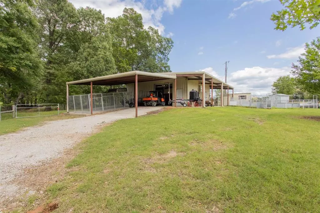 Beckville, TX 75631,4536 Farm to Market 124 W