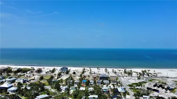 Fort Myers Beach, FL 33931,306 Seminole WAY