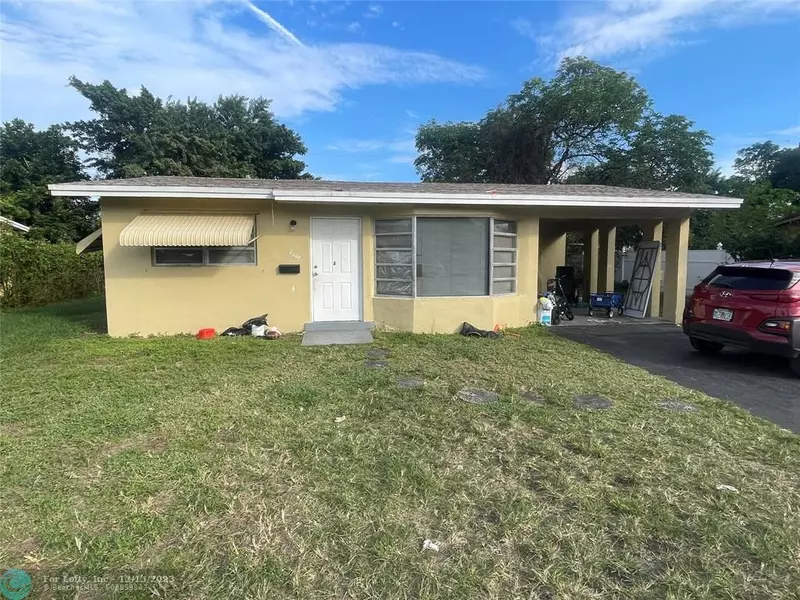 2660 NW 43rd Ave, Lauderhill, FL 33313