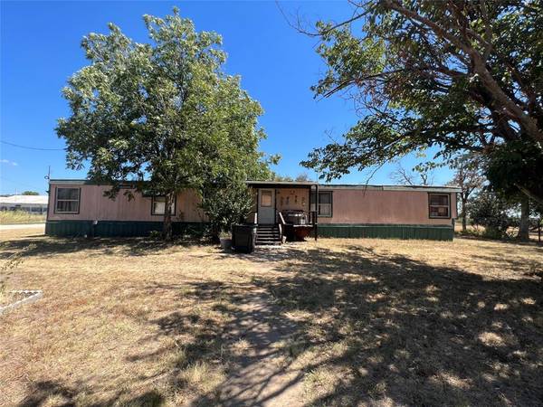 1100 Blackwell Road, Ranger, TX 76470