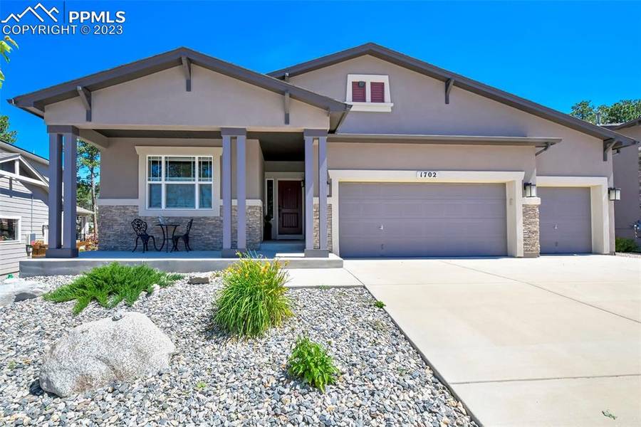 1702 Summerglow LN, Monument, CO 80132