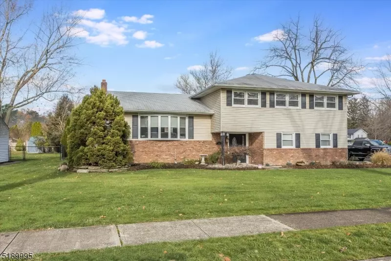 Wayne Twp., NJ 07470,10 Camillo Dr