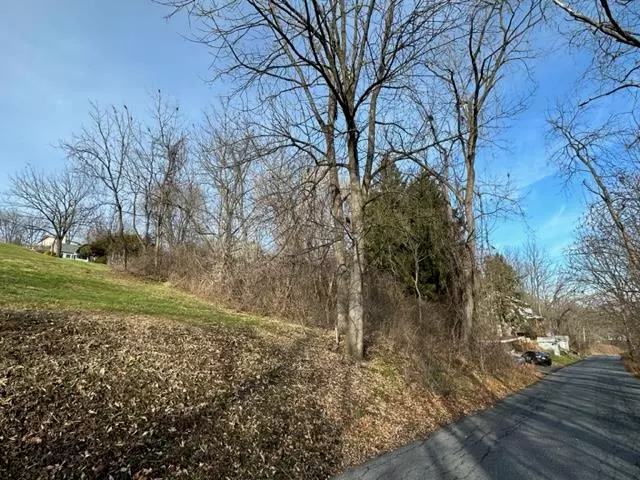 Whitehall Twp, PA 18052,5339 Hillside Avenue