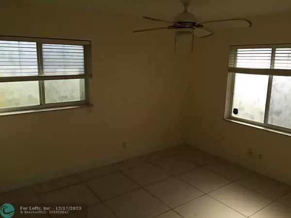 Fort Lauderdale, FL 33304,1327 NE 5th Ave  #1327