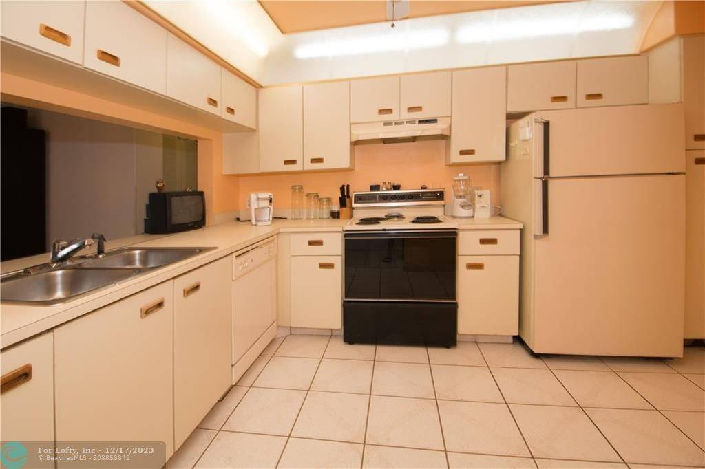 Sunrise, FL 33322,10369 NW 24th Pl  #307