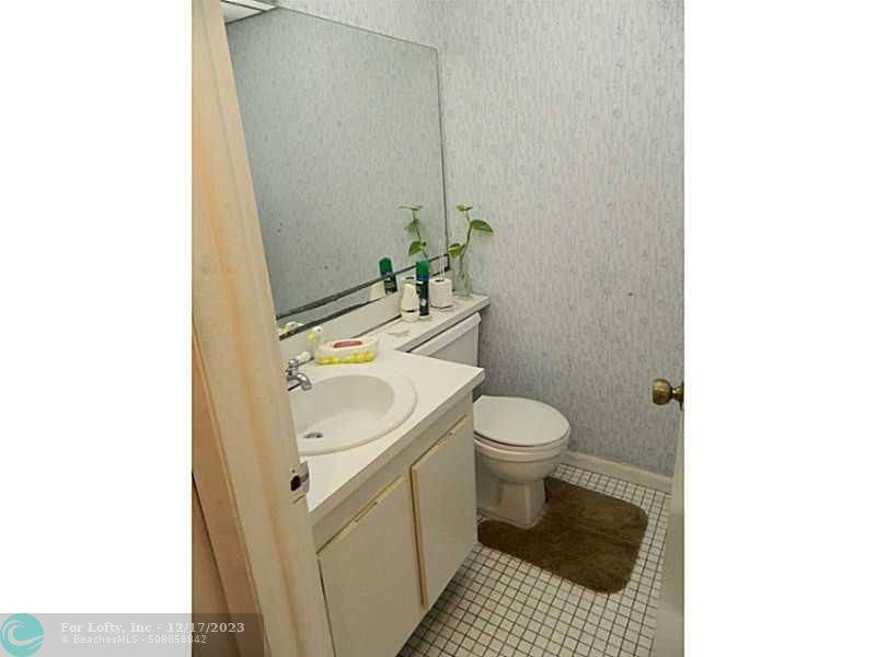 Sunrise, FL 33322,10466 Sunrise Lakes Blvd  #309