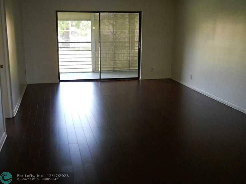 Sunrise, FL 33322,10433 Sunrise Lakes Blvd  #302