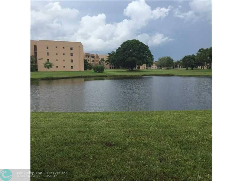 10467 Sunrise Lakes Blvd  #103, Sunrise, FL 33322