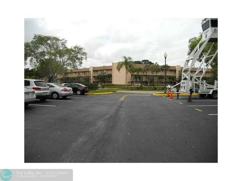 Sunrise, FL 33322,10332 Sunrise Lakes Blvd  #309