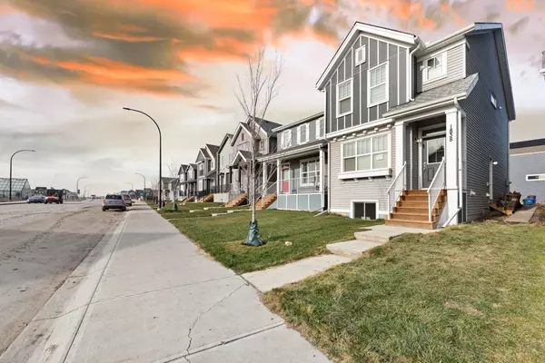 Calgary, AB T3S0C9,1838 Rangeview DR SE