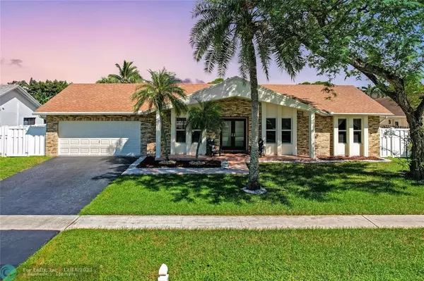 1102 NW 133rd Ave, Sunrise, FL 33323