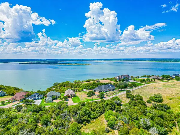 19070 White Bluff Drive, Whitney, TX 76692