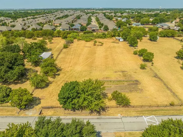 North Richland Hills, TX 76182,6909 Little Ranch Road