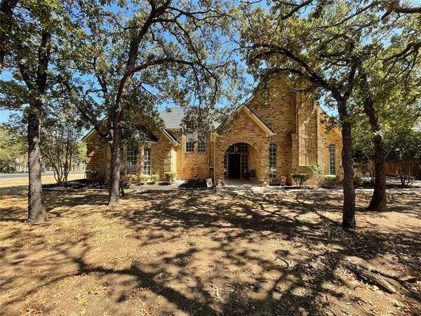 520 Canyon Oaks Drive, Argyle, TX 76226