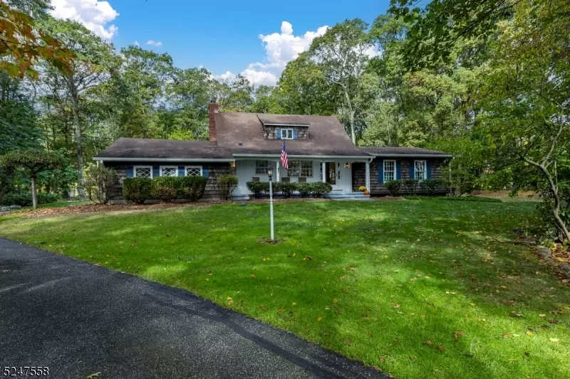 499 W Hill Rd, Lebanon Twp., NJ 08826