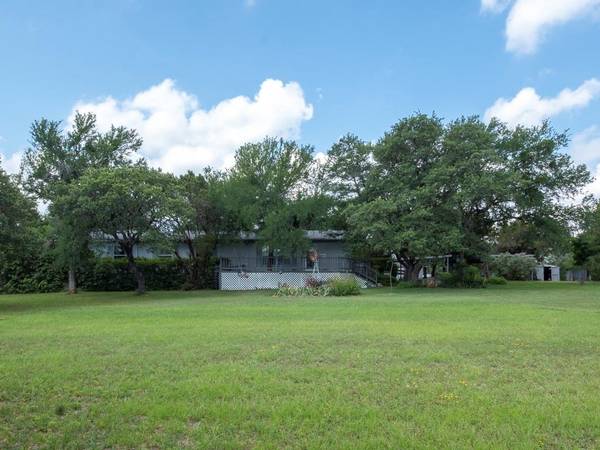 6809 Athens Drive, Weatherford, TX 76087