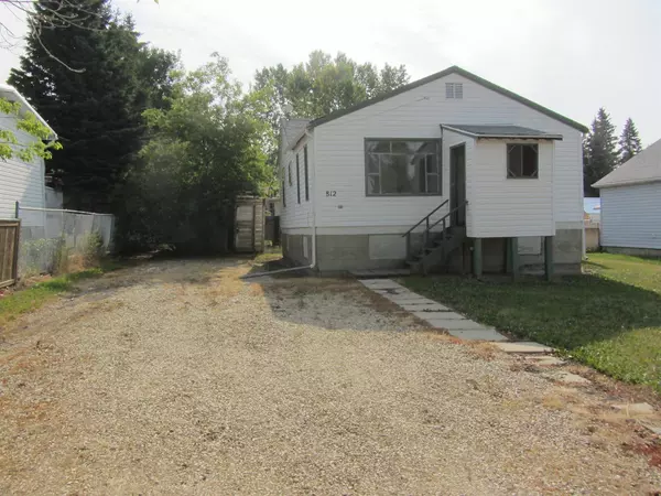 Beaverlodge, AB T0H 0C0,812 6th AVE