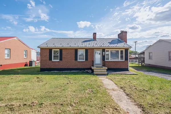 1005 7th ST, Altavista, VA 24517