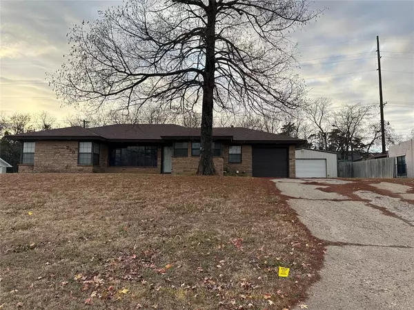 210 Terrace Drive, Pauls Valley, OK 73075