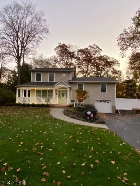 46 Ringwood Ct, Pompton Lakes Boro, NJ 07442